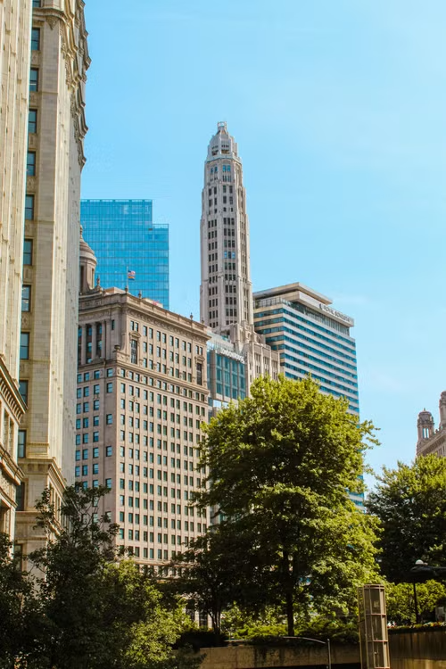 Chicago high-rise buildings served by AWB